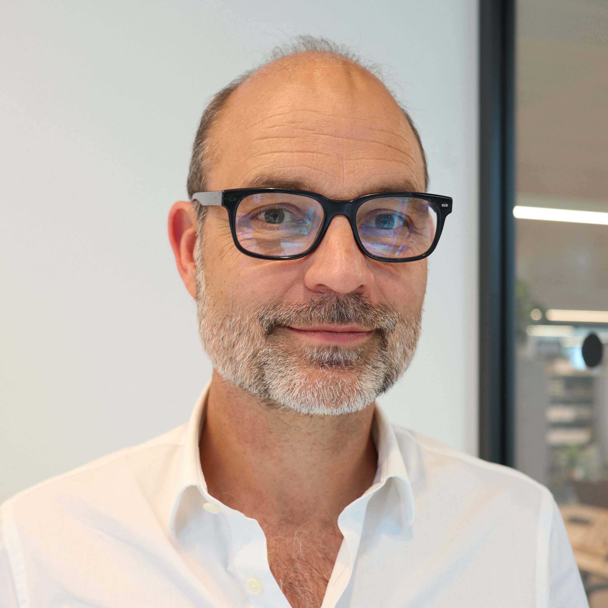 Кеңседегі үлкен адамдар Кеңседегі үлкен адамдар